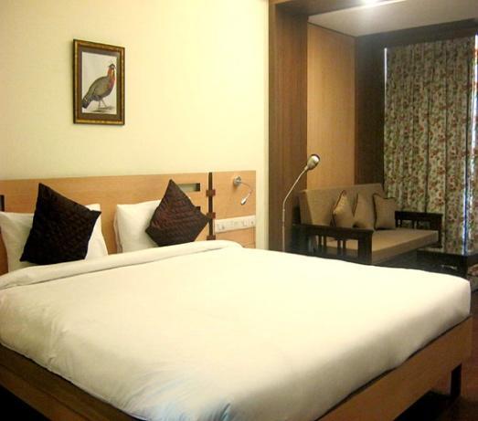 Savoy Greens Hotel Kasauli Exterior foto